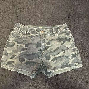 Maurices Camo Jean Shorts